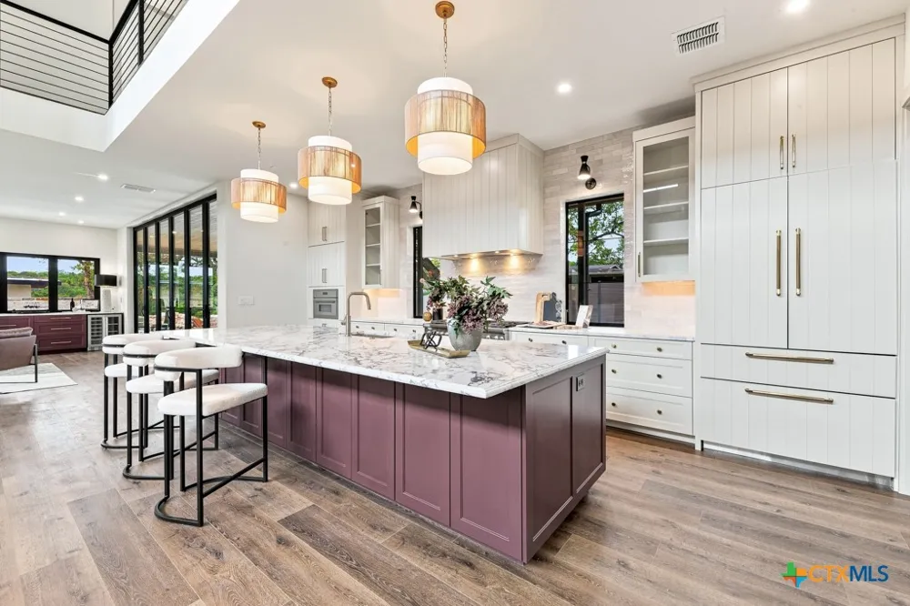 103 Lakeview Boulevard New Braunfels, TX 78130