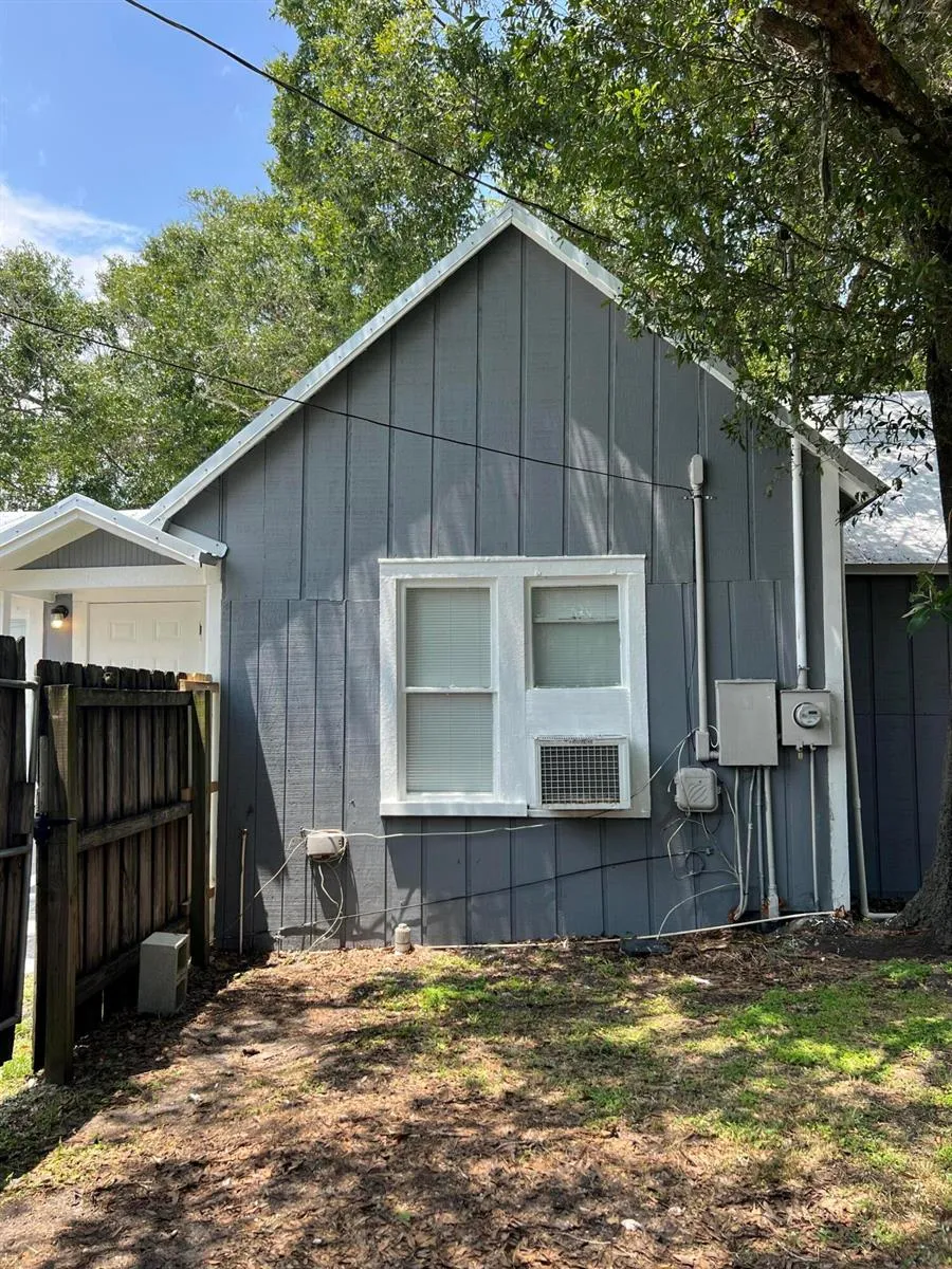 122 13th Street Fort Pierce, FL 34950