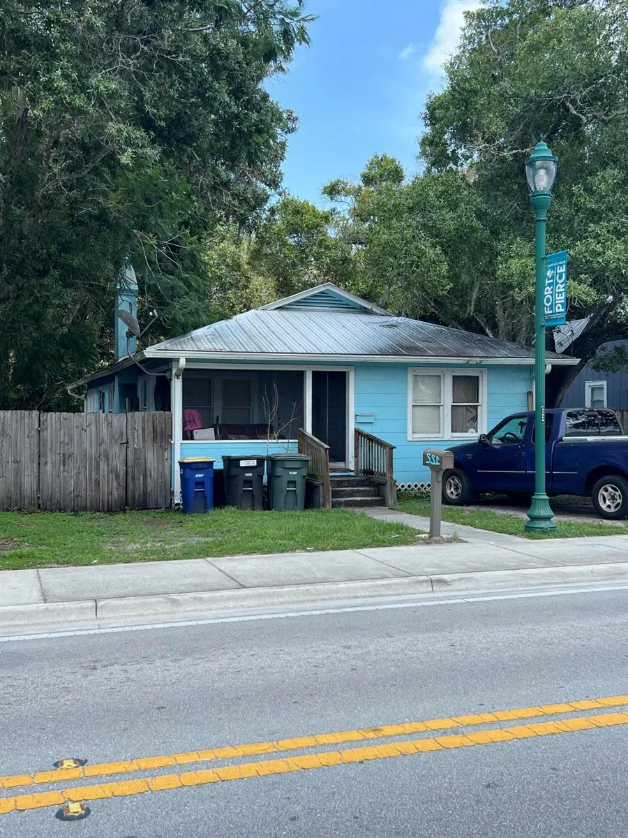 122 13th Street Fort Pierce, FL 34950