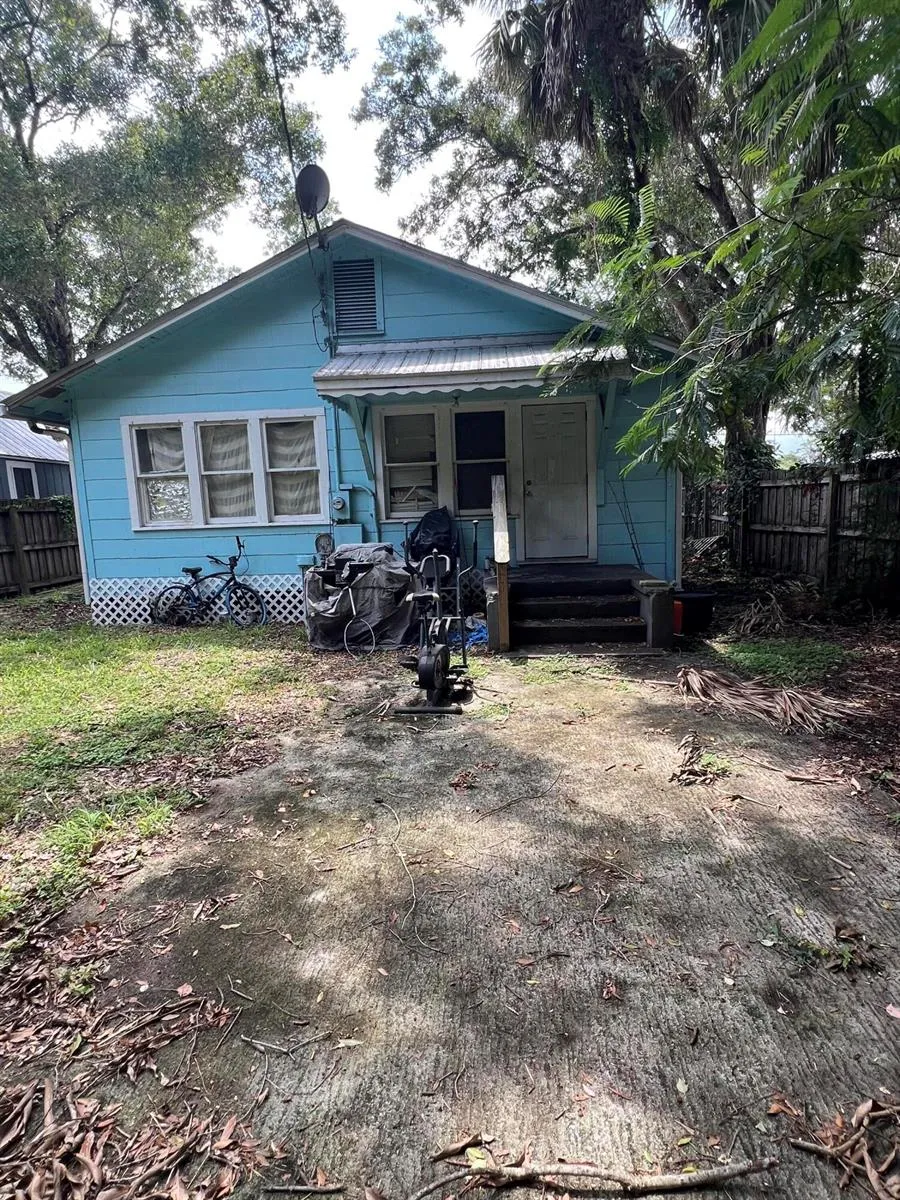 122 13th Street Fort Pierce, FL 34950