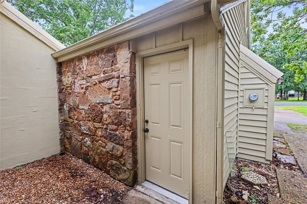 106 Summit Ridge Drive Tahlequah, OK 74464