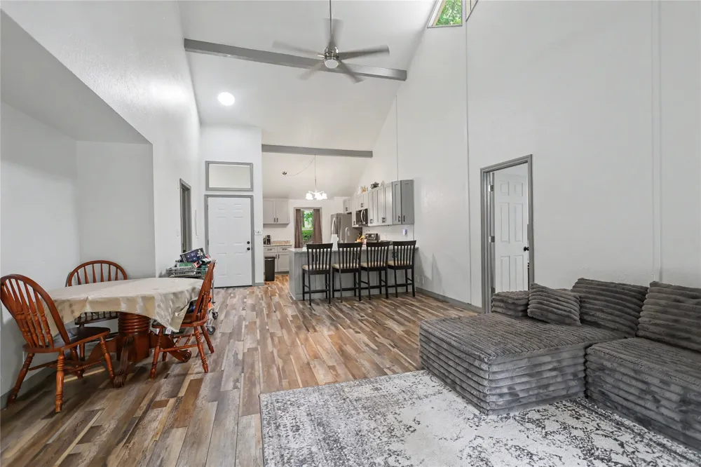 106 Summit Ridge Drive Tahlequah, OK 74464