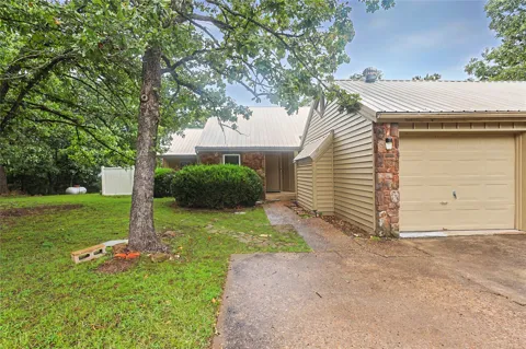 106 Summit Ridge Drive