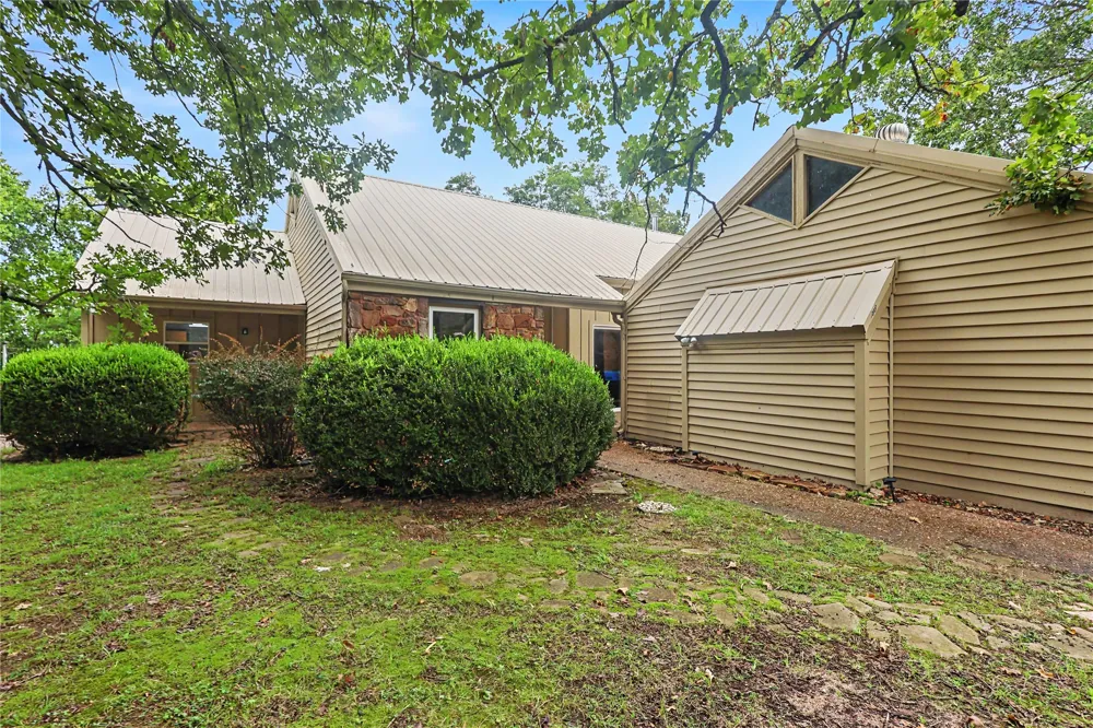 106 Summit Ridge Drive Tahlequah, OK 74464