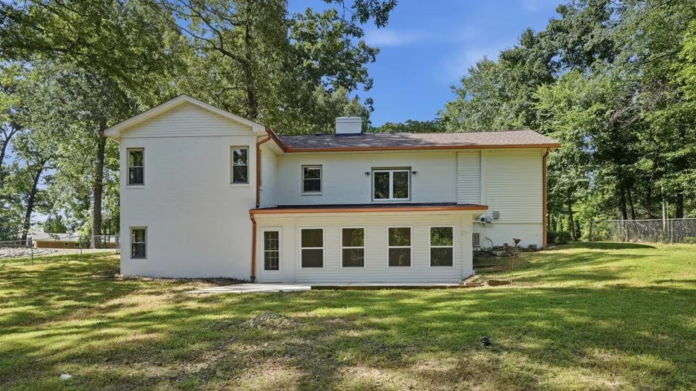110 Point Cir Tullahoma, TN 37388