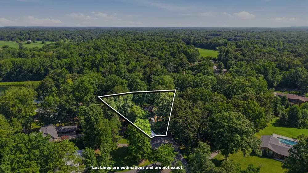 110 Point Cir Tullahoma, TN 37388
