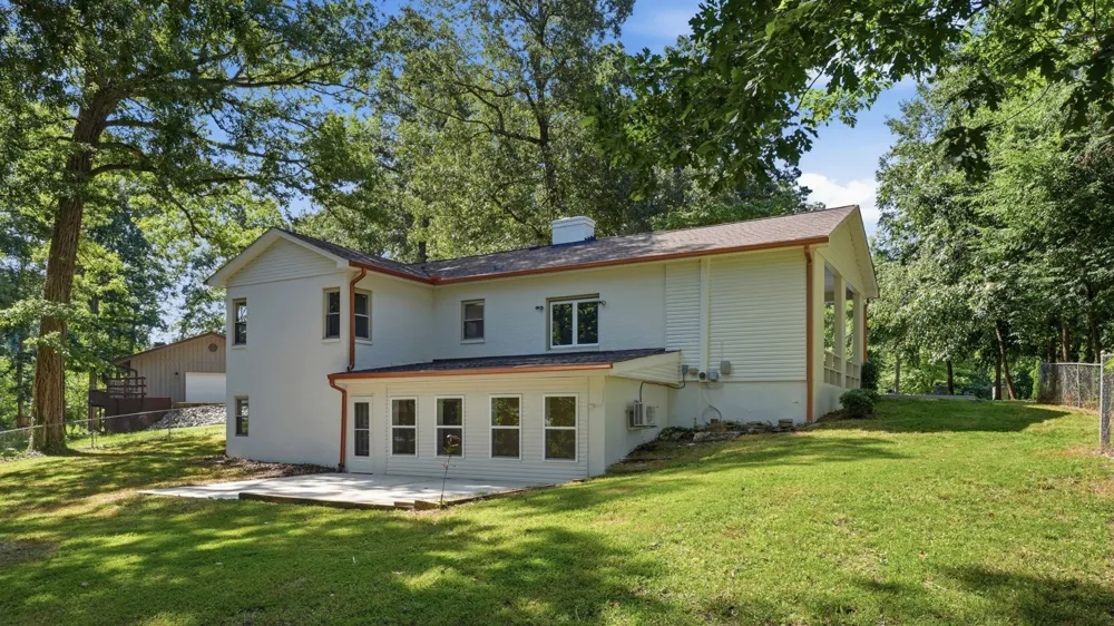 110 Point Cir Tullahoma, TN 37388