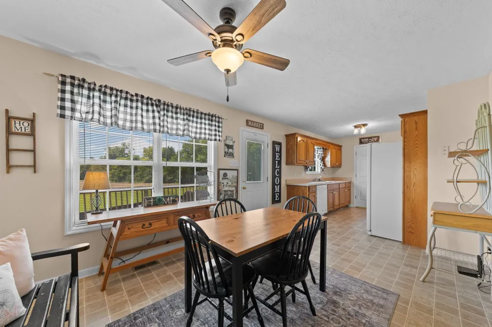 2784 Joe Reeves Rd Lewisburg, TN 37091