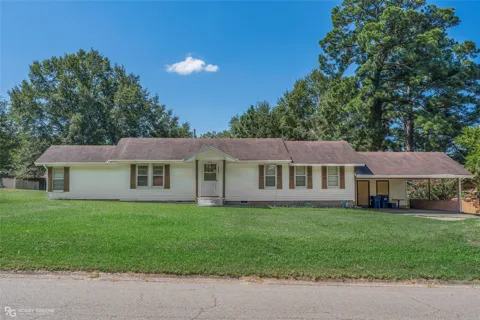 2030 Dogwood Drive