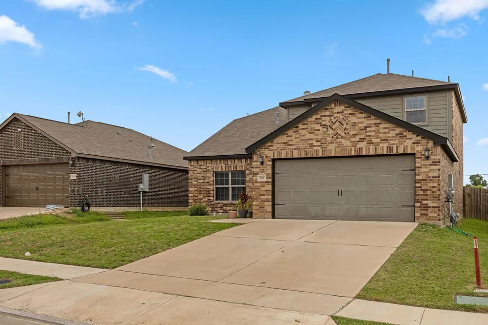 821 Clark Drive Ferris, TX 75125