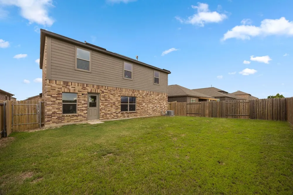 821 Clark Drive Ferris, TX 75125
