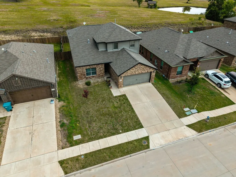 821 Clark Drive Ferris, TX 75125