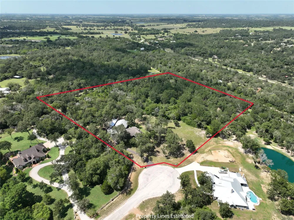 8595 Jared Road Bellville, TX 77418