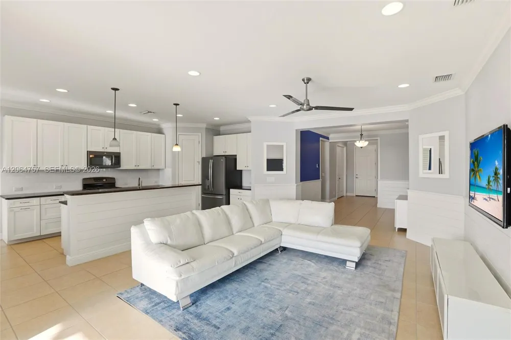 8554 Big Mangrove Dr Fort Myers, FL 33908