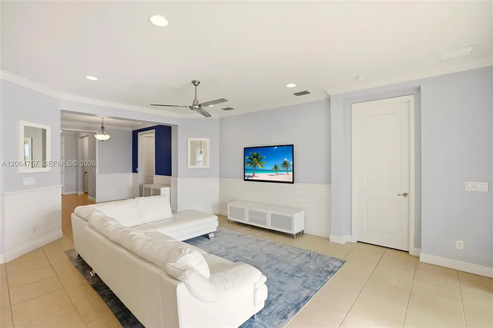 8554 Big Mangrove Dr Fort Myers, FL 33908