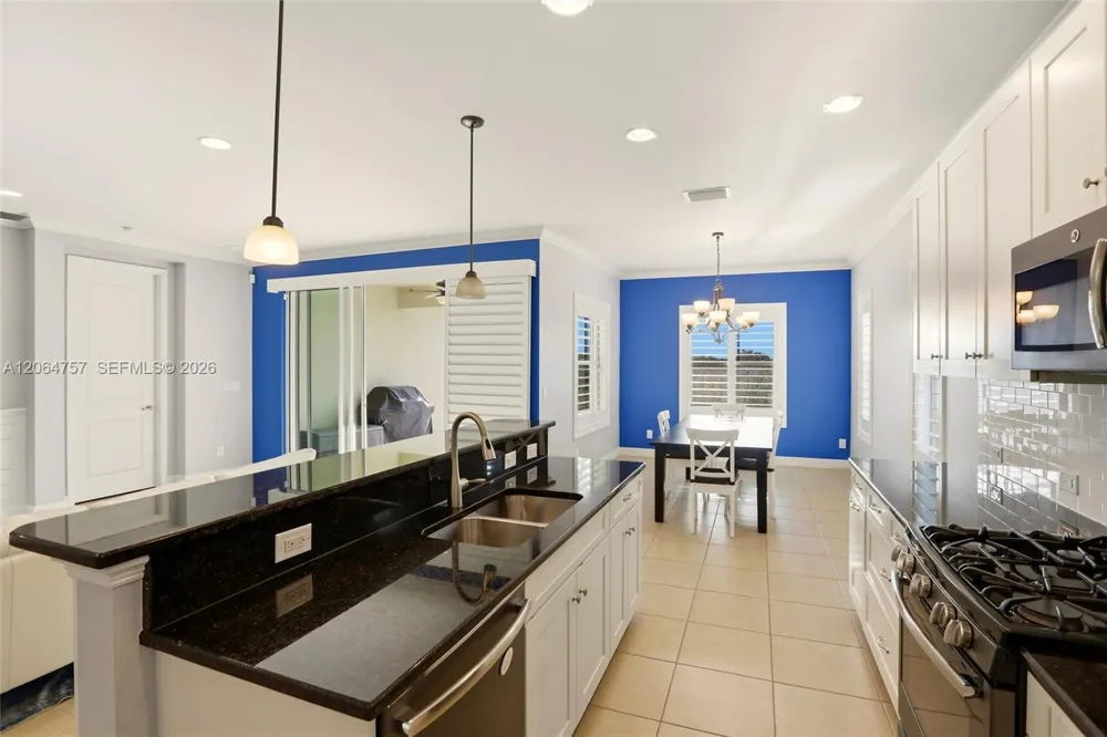 8554 Big Mangrove Dr Fort Myers, FL 33908