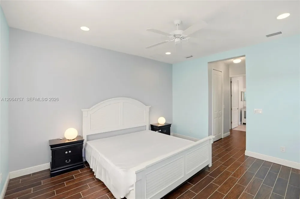 8554 Big Mangrove Dr Fort Myers, FL 33908