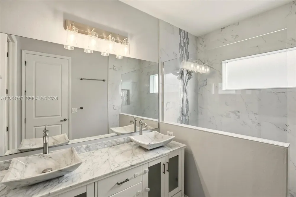 8554 Big Mangrove Dr Fort Myers, FL 33908