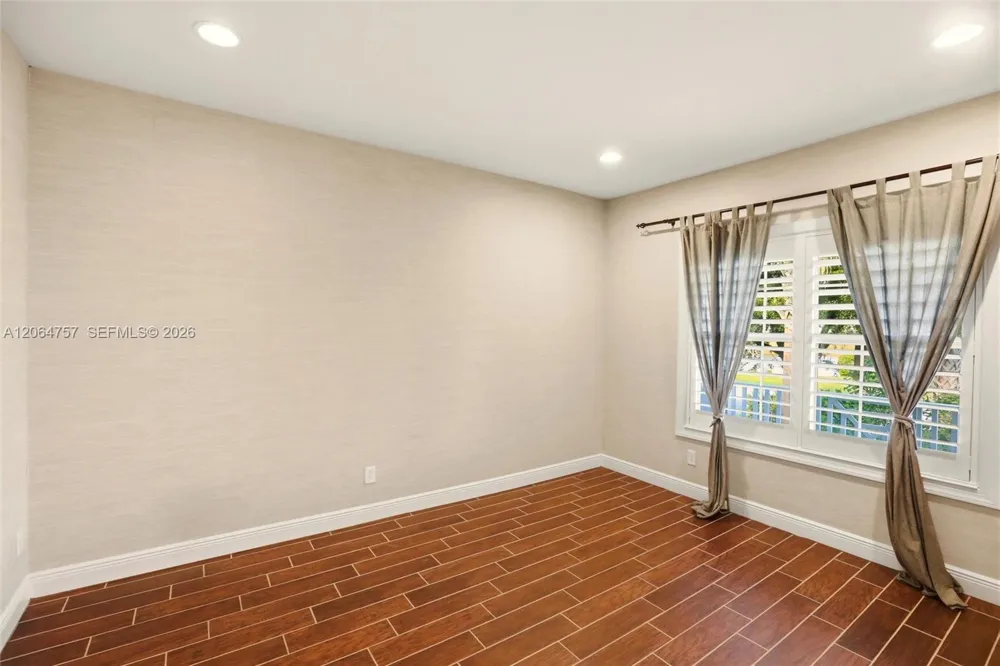 8554 Big Mangrove Dr Fort Myers, FL 33908