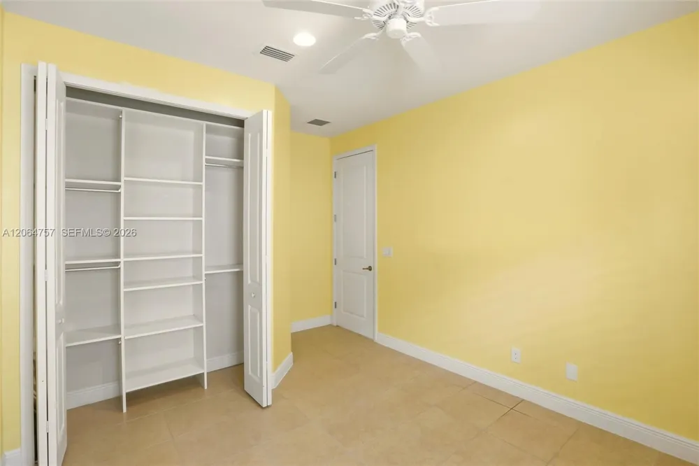 8554 Big Mangrove Dr Fort Myers, FL 33908
