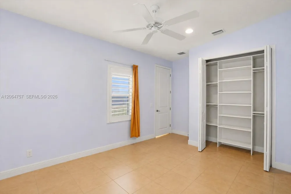 8554 Big Mangrove Dr Fort Myers, FL 33908
