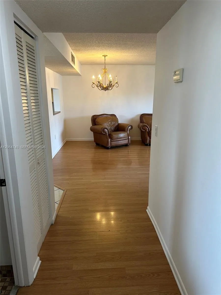 8415 SW 107th Ave #303W Miami, FL 33173