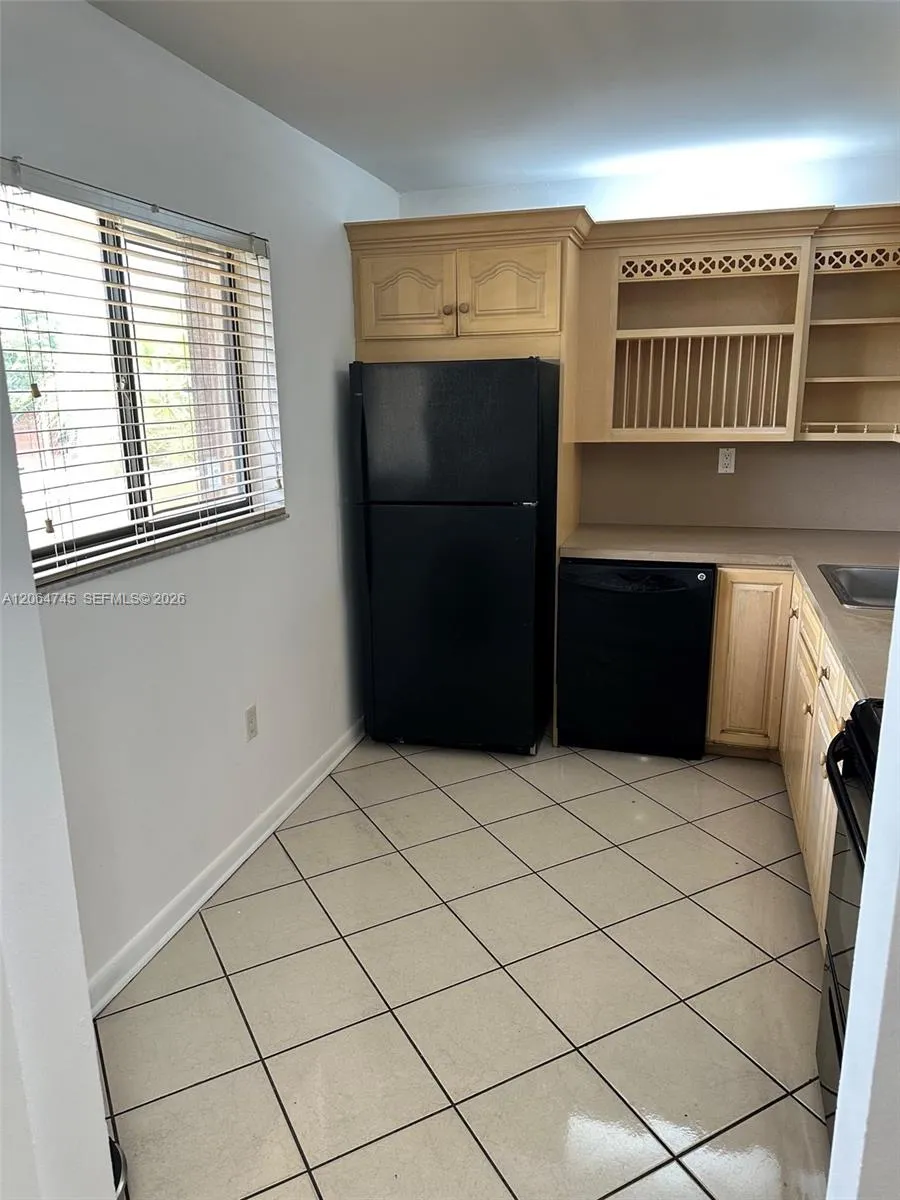 8415 SW 107th Ave #303W Miami, FL 33173