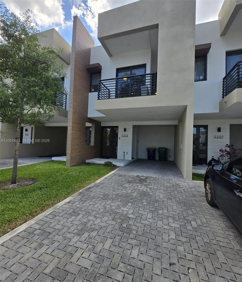 5503 W Oak Way #5503 Dania Beach, FL 33314