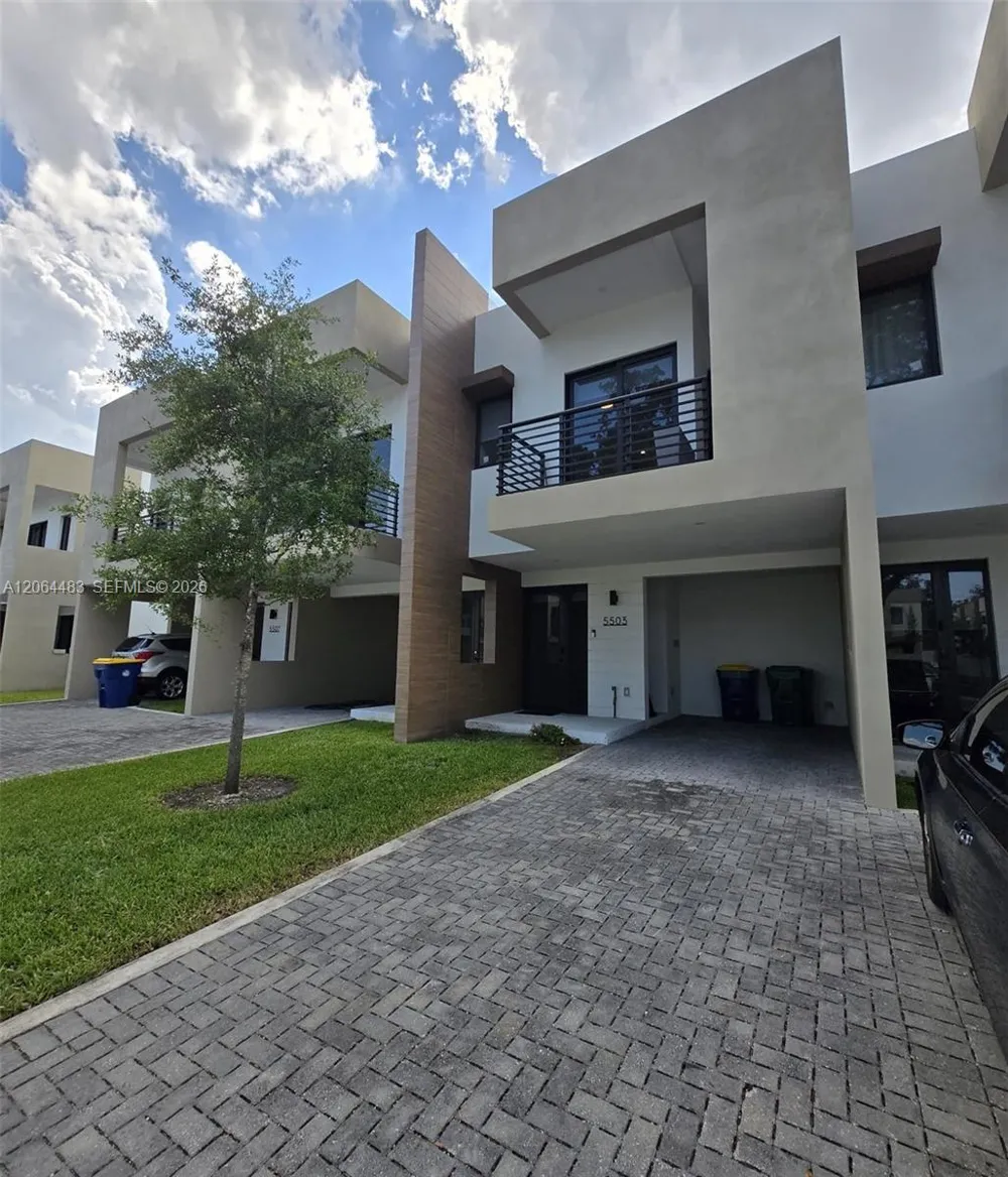 5503 W Oak Way #5503 Dania Beach, FL 33314