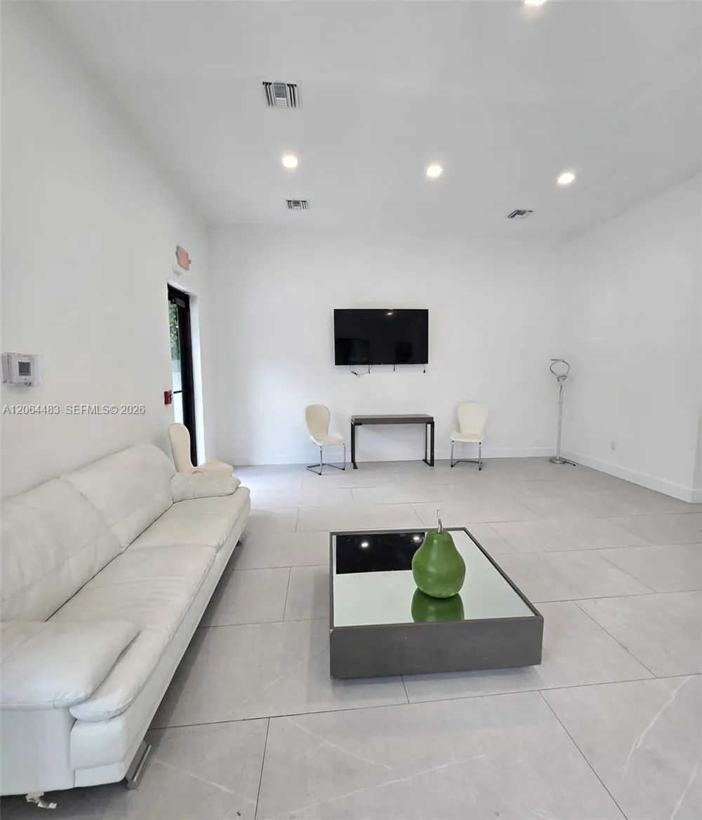 5503 W Oak Way #5503 Dania Beach, FL 33314
