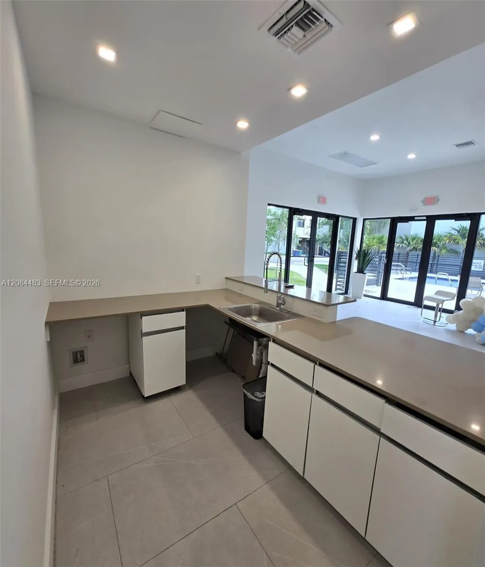 5503 W Oak Way #5503 Dania Beach, FL 33314