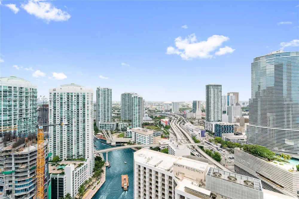 200 Biscayne Boulevard Way #3802 Miami, FL 33131