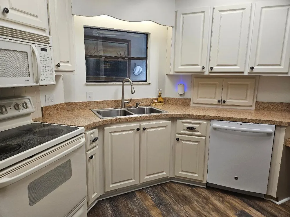7680 SE Shenandoah Drive Hobe Sound, FL 33455