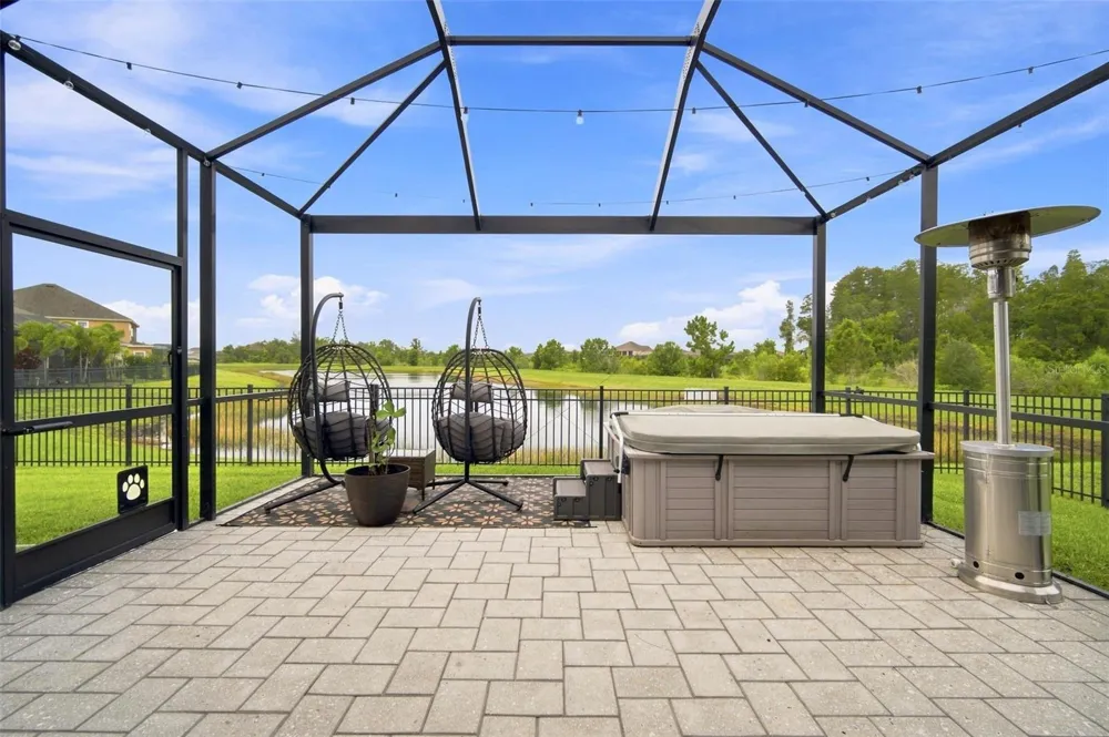 5306 SILVER SUN DRIVE Apollo Beach, FL 33572