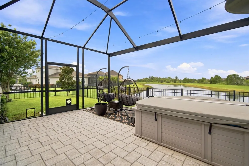 5306 SILVER SUN DRIVE Apollo Beach, FL 33572