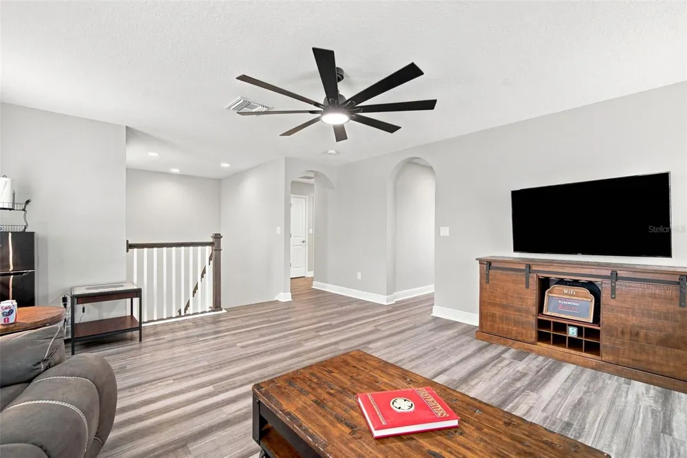 5306 SILVER SUN DRIVE Apollo Beach, FL 33572