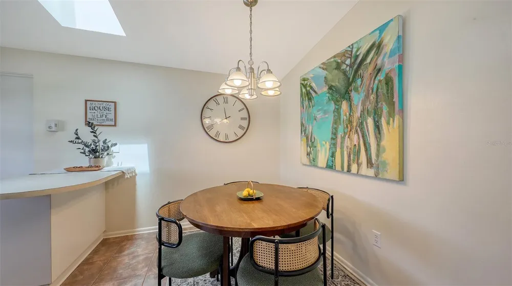 2551 WANETA DRIVE Sarasota, FL 34231