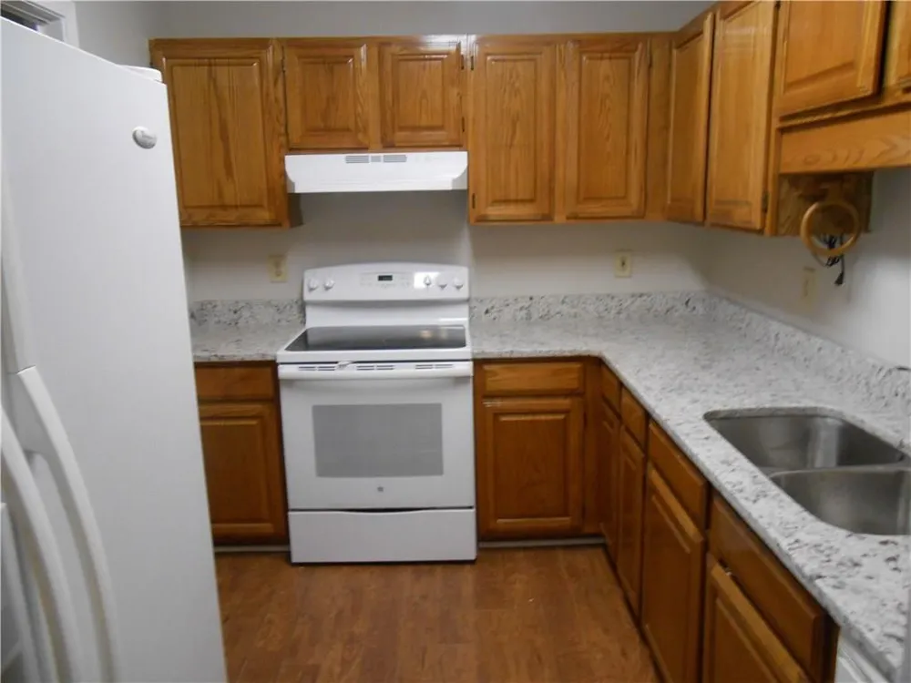 1135 Country Club Place NW Kennesaw, GA 30144