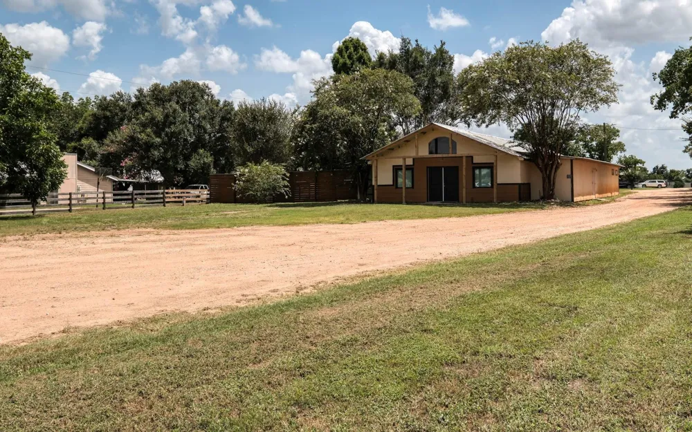 30291 Fm 1488 Road Waller, TX 77484