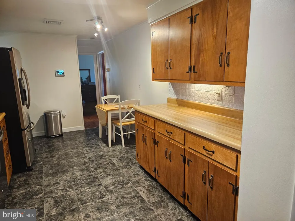1514 DEEP POINT ROAD Woolford, MD 21677