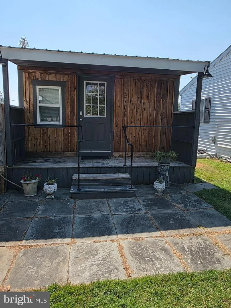 1514 DEEP POINT ROAD Woolford, MD 21677