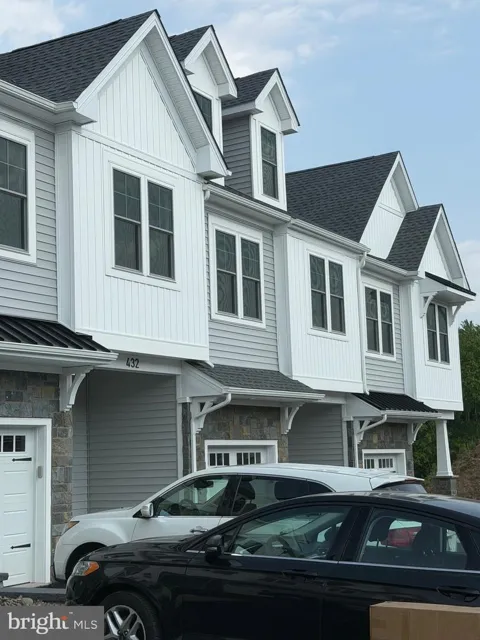 436 REAGANS LANE