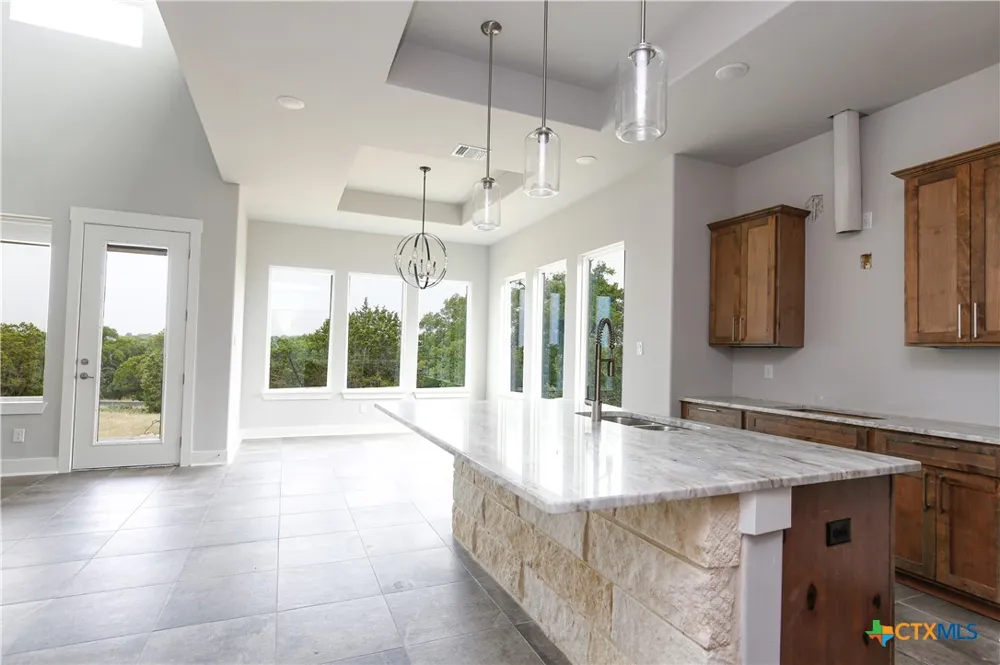 1314 Clayton Nolen Drive Horseshoe Bay, TX 78657