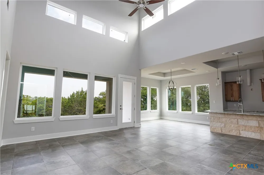 1314 Clayton Nolen Drive Horseshoe Bay, TX 78657
