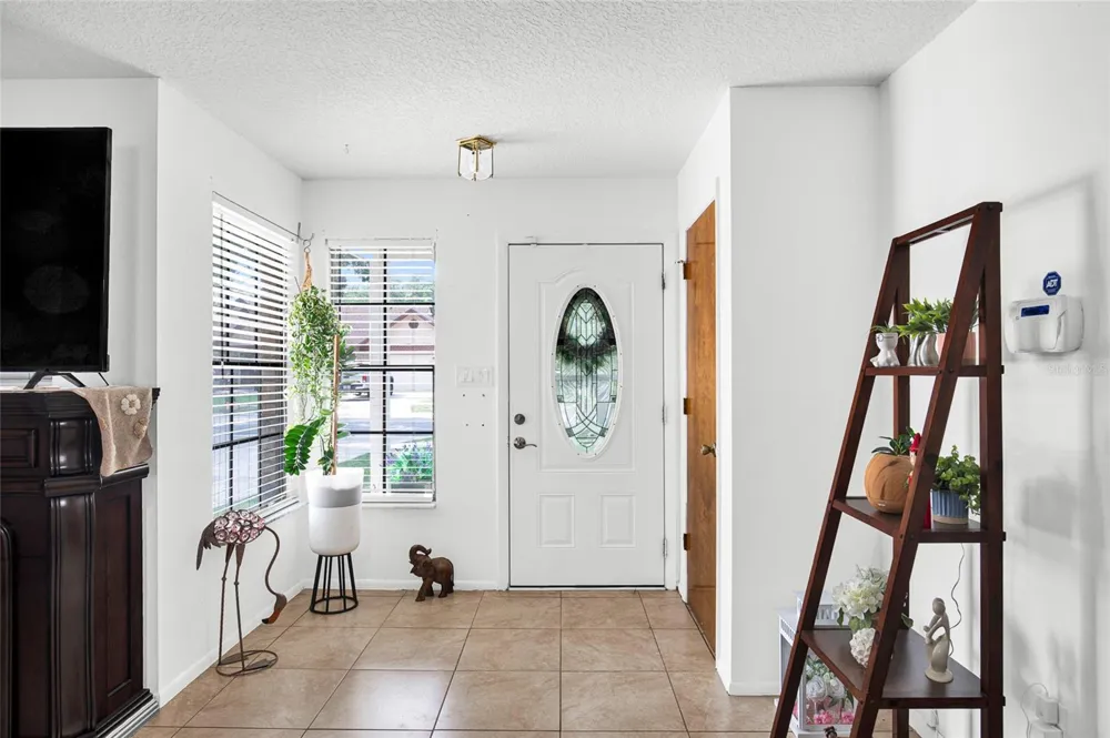 7261 ABBEY LANE Winter Park, FL 32792