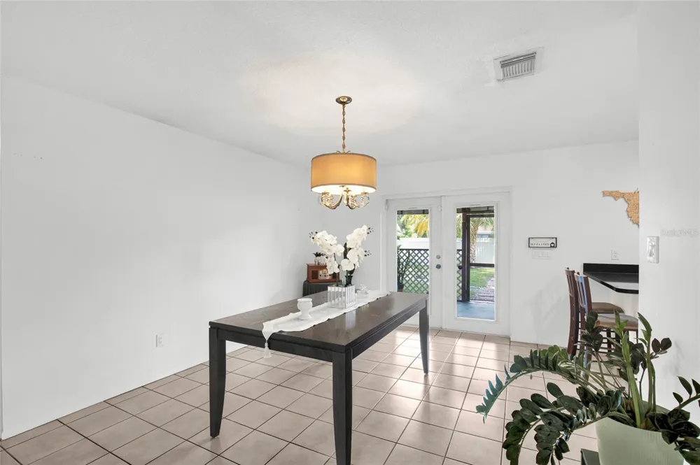 7261 ABBEY LANE Winter Park, FL 32792