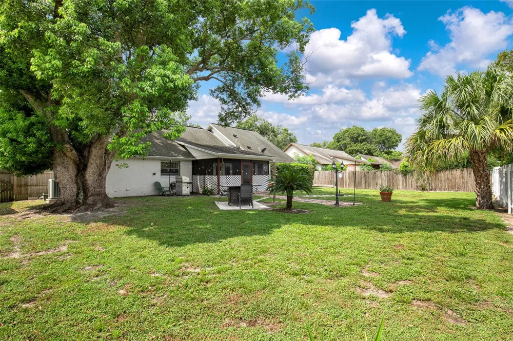 7261 ABBEY LANE Winter Park, FL 32792