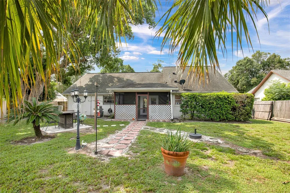 7261 ABBEY LANE Winter Park, FL 32792