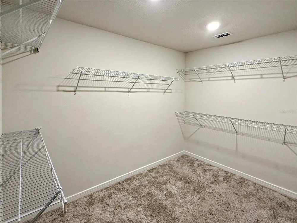 5012 BLUE HAMMOCK COURT Kissimmee, FL 34746