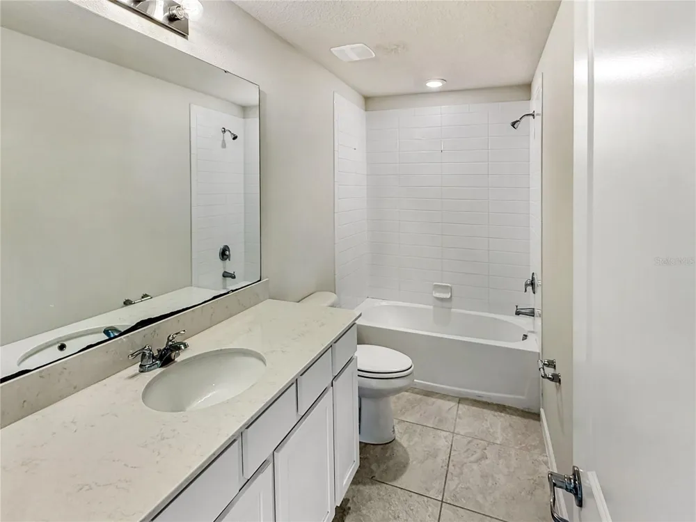 5012 BLUE HAMMOCK COURT Kissimmee, FL 34746